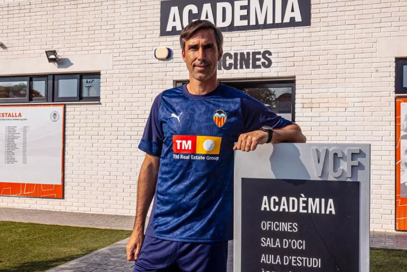 Pelatih-Valencia-CF-dan-Tiga-Anaknya-Tewas-di-Labuan-Bajo.png